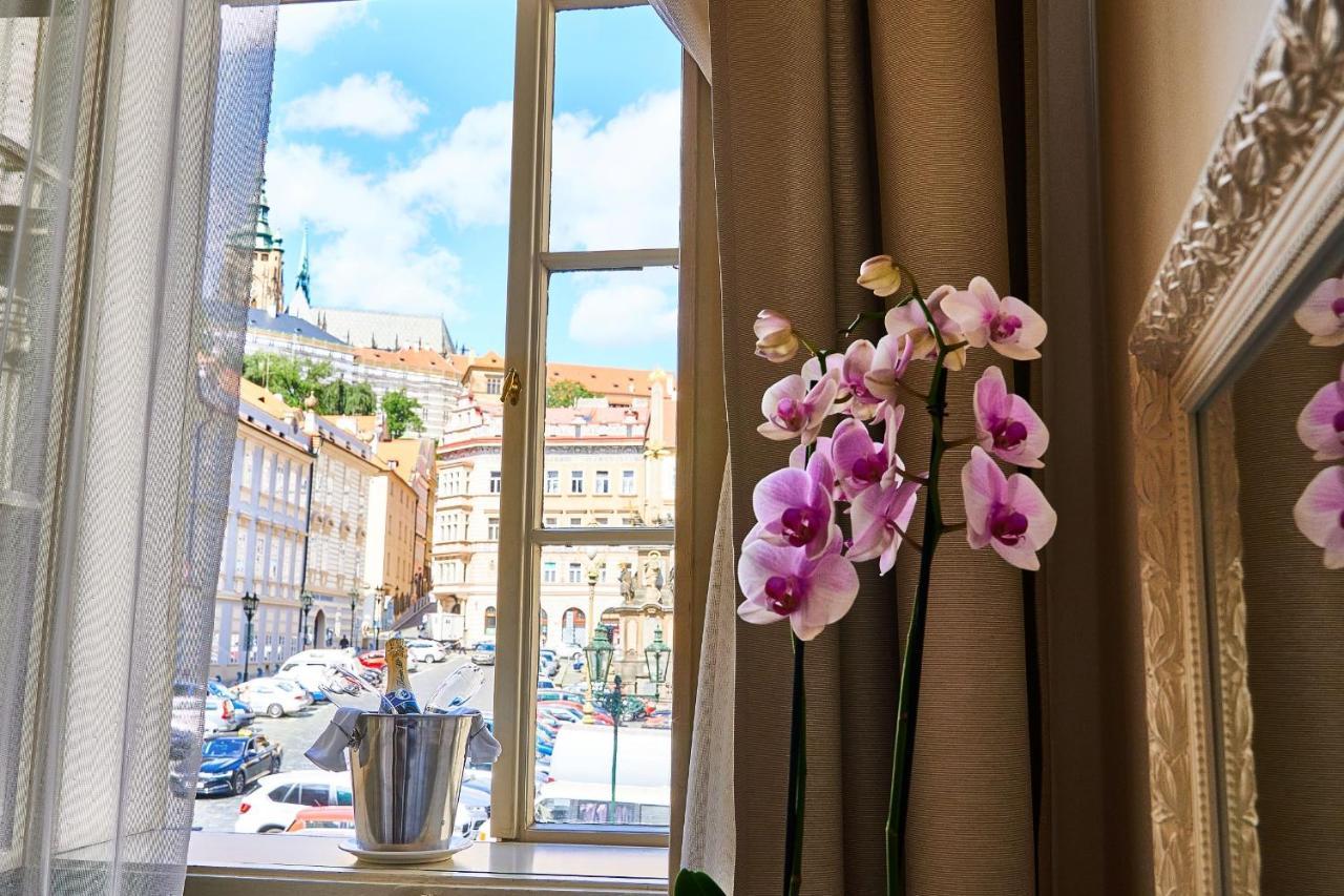 Three Golden Crowns Appart hôtel Prague
