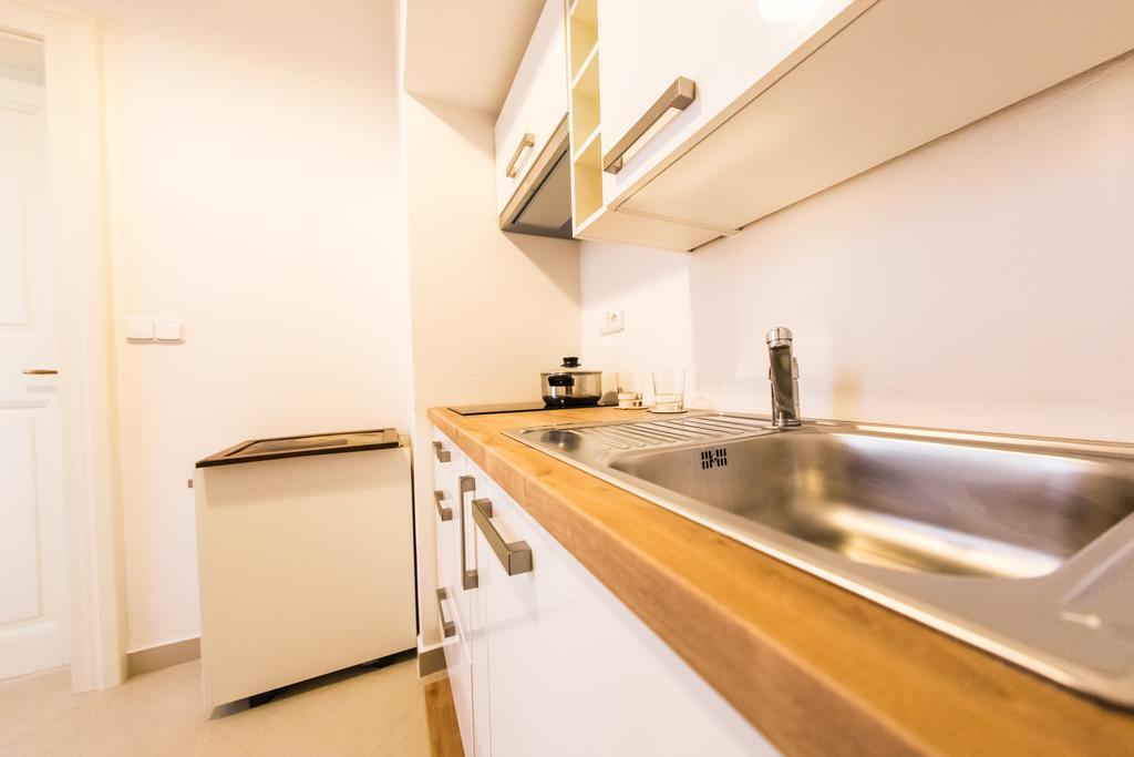 Appart hôtel Three Golden Crowns 3*