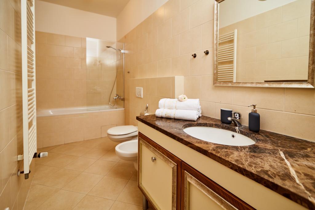 Appart hôtel Three Golden Crowns 3*