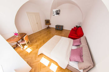 Appart hôtel Three Golden Crowns 3*