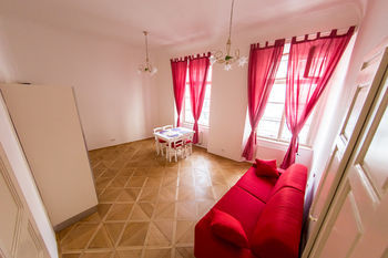 Three Golden Crowns 3* Praha