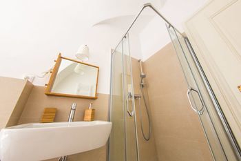 Appart hôtel Three Golden Crowns 3*
